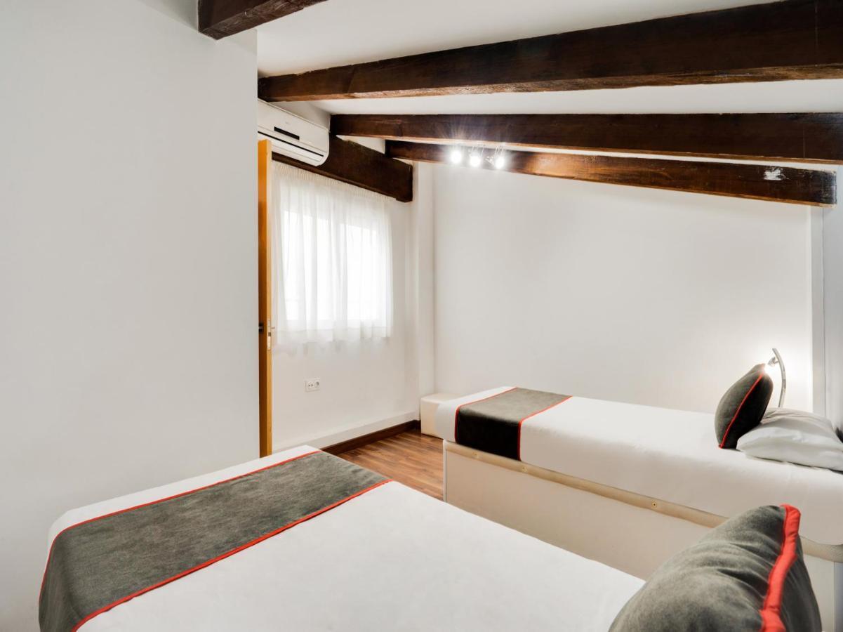 Oyo Style Apartments Puerto バレンシア エクステリア 写真